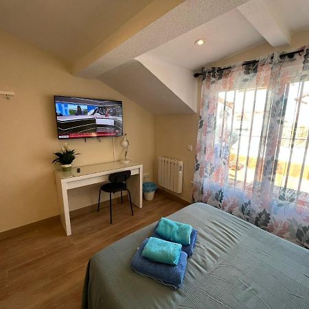 Rooms San Marcos Madryt Zewnętrze zdjęcie